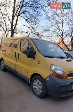 Вантажний фургон Renault Trafic 2006 в Києві