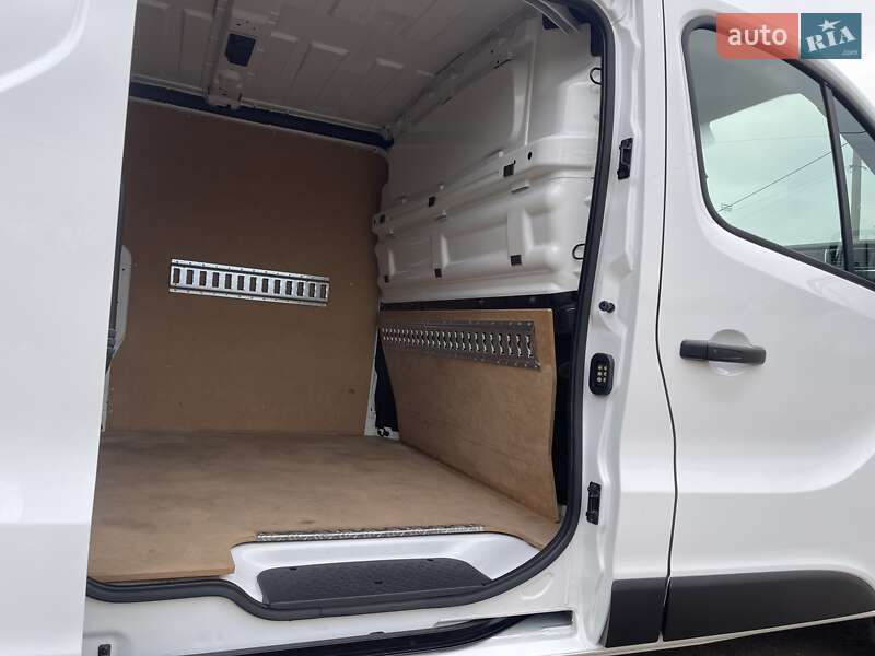 Грузовой фургон Renault Trafic 2022 в Дубно фото 27 Грузовой фургон Renault Trafic 2022 в Дубно