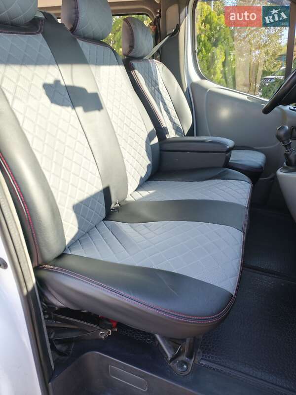 Грузовой фургон Renault Trafic 2013 в Измаиле