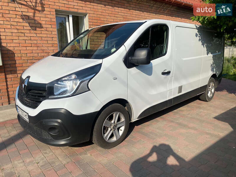 Грузовой фургон Renault Trafic 2018 в Хмельницком