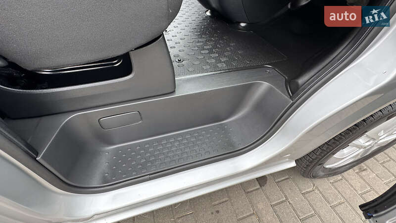 Вантажний фургон Renault Trafic 2021 в Вінниці