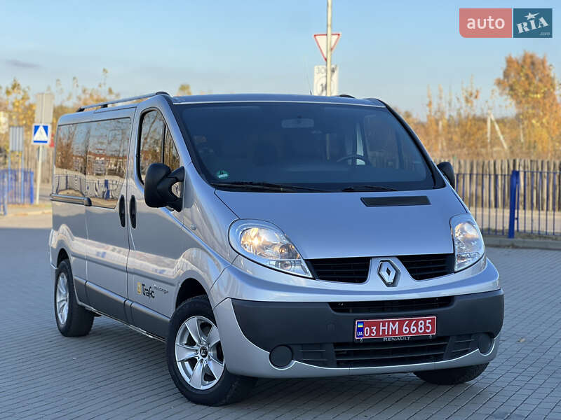 Renault Trafic 2011