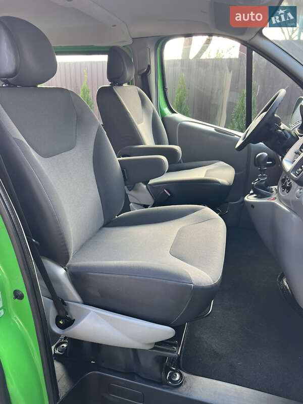 Минивэн Renault Trafic 2013 в Дубно