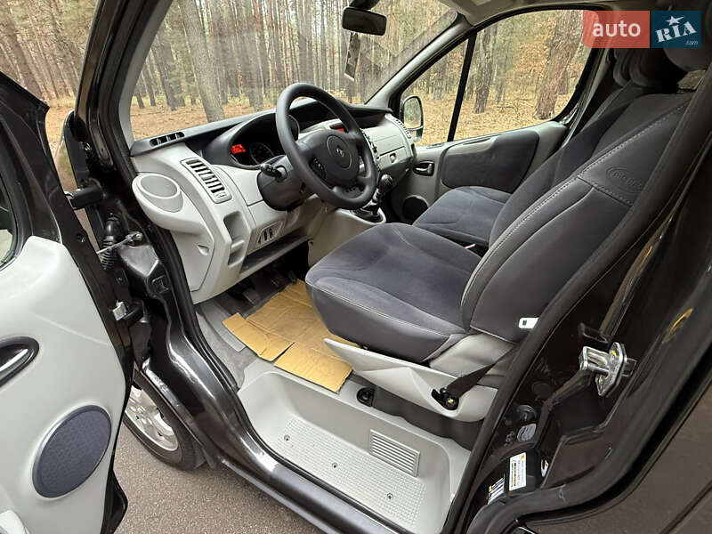 Мінівен Renault Trafic 2013 в Києві