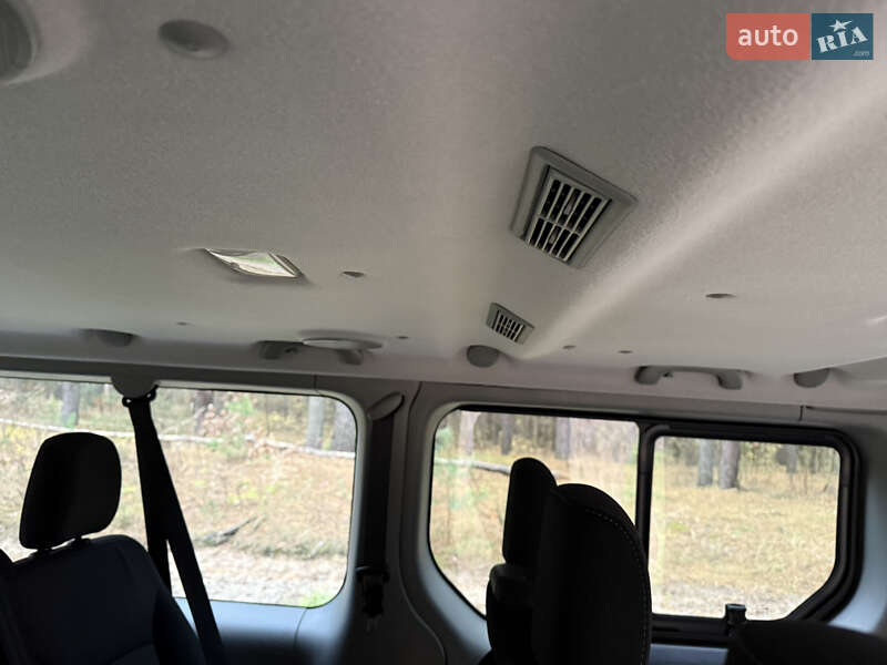 Мінівен Renault Trafic 2013 в Києві