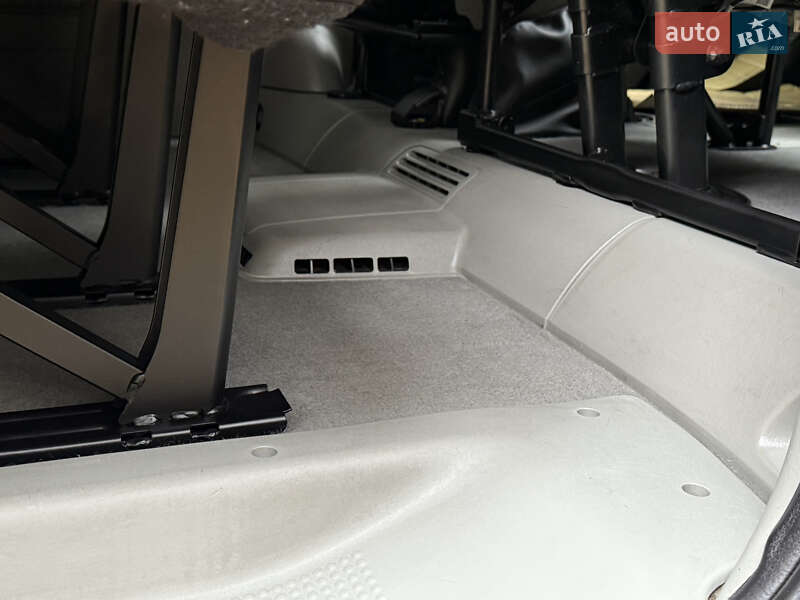 Мінівен Renault Trafic 2013 в Києві