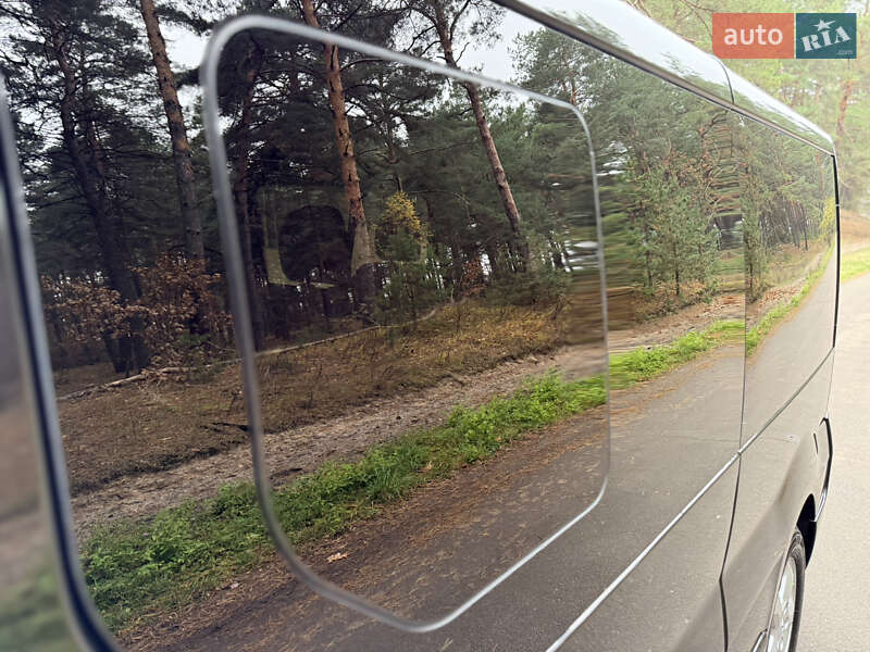 Мінівен Renault Trafic 2013 в Києві