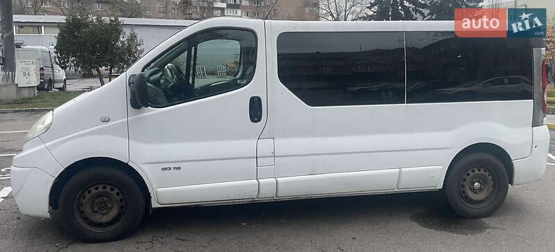 Минивэн Renault Trafic 2011 в Киеве фото 7 Минивэн Renault Trafic 2011 в Киеве