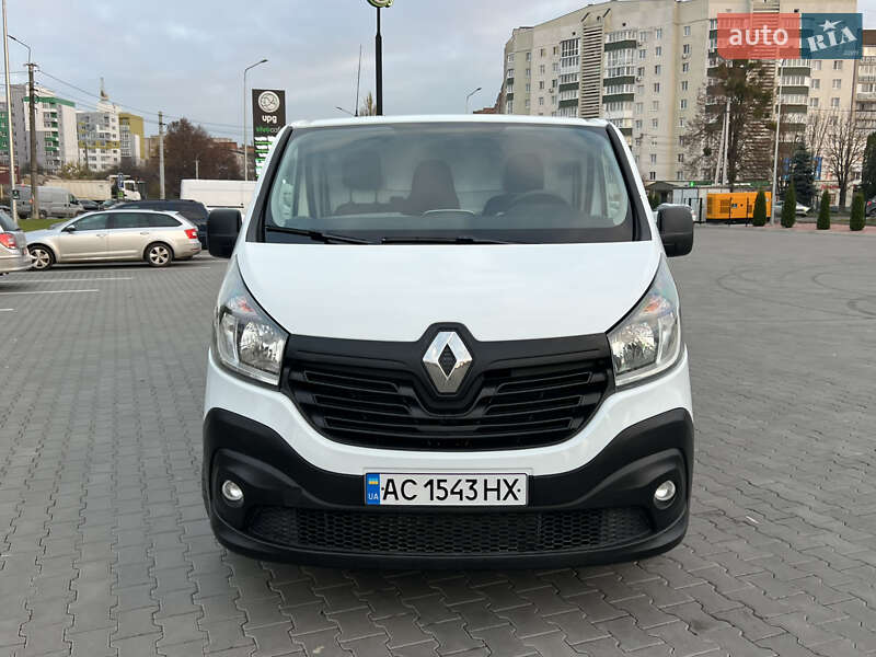 Грузовой фургон Renault Trafic 2017 в Луцке