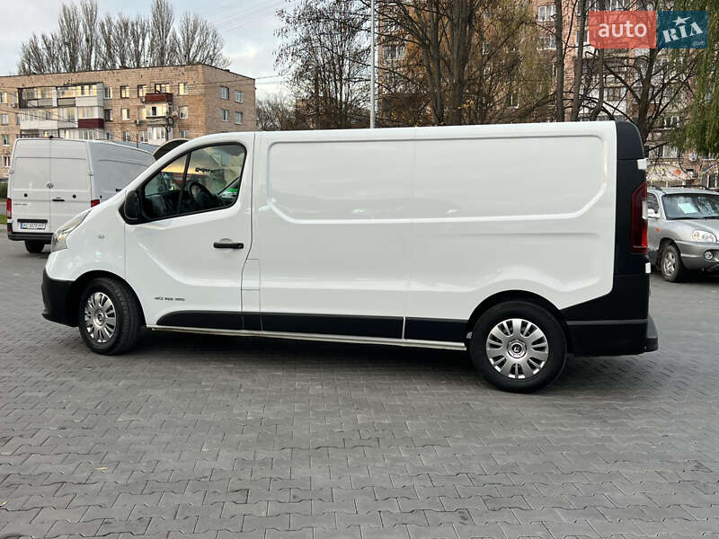 Грузовой фургон Renault Trafic 2017 в Луцке