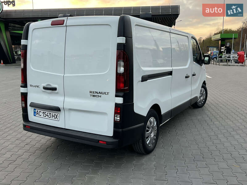 Грузовой фургон Renault Trafic 2017 в Луцке