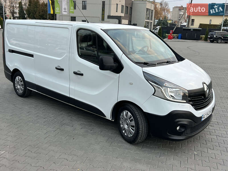 Грузовой фургон Renault Trafic 2017 в Луцке