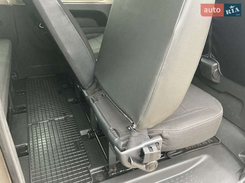 Минивэн Renault Trafic 2015 в Киеве