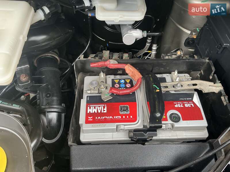 Минивэн Renault Trafic 2015 в Киеве