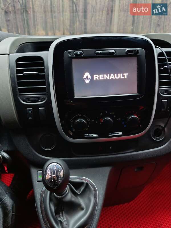 Минивэн Renault Trafic 2019 в Житомире фото 3 Минивэн Renault Trafic 2019 в Житомире
