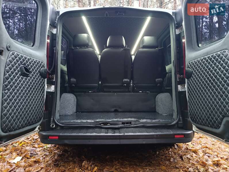 Минивэн Renault Trafic 2019 в Житомире фото 5 Минивэн Renault Trafic 2019 в Житомире