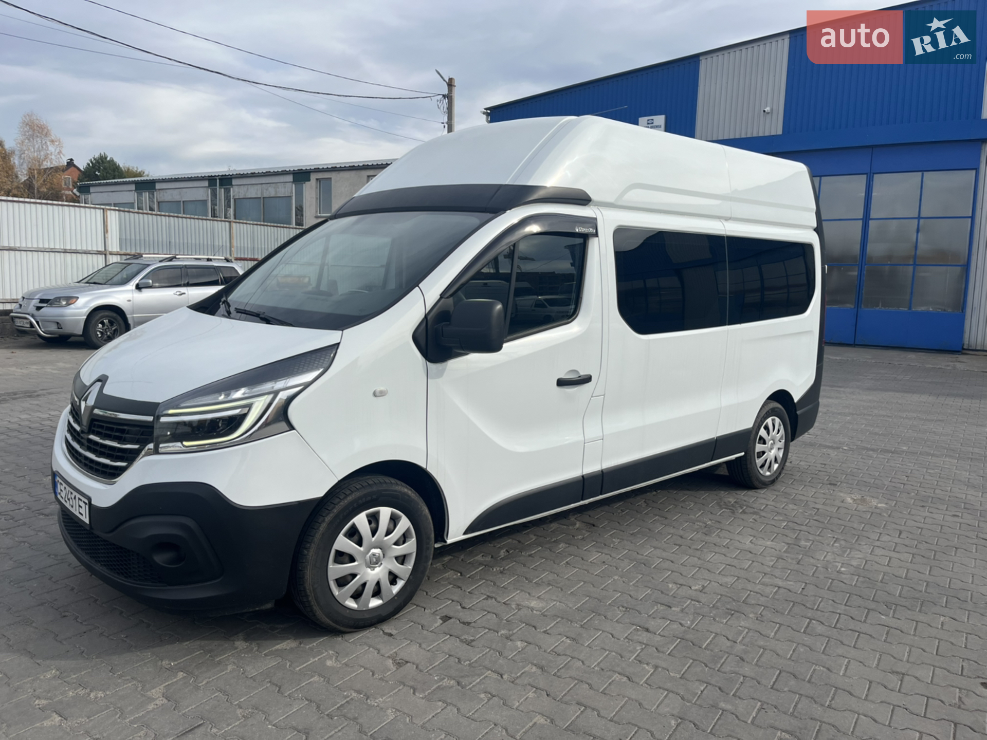 2020 Renault Trafic - мініатюра 2
