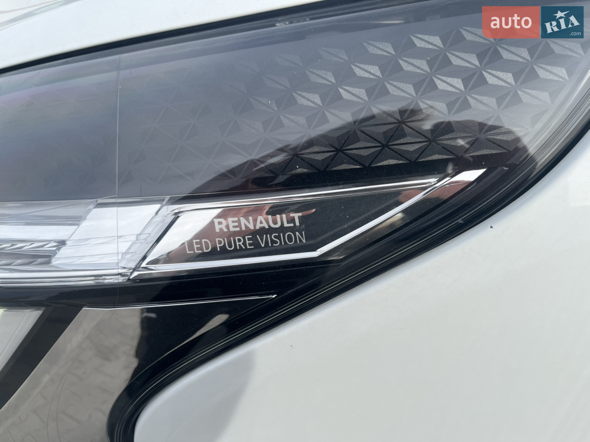 2020 Renault Trafic - мініатюра 3