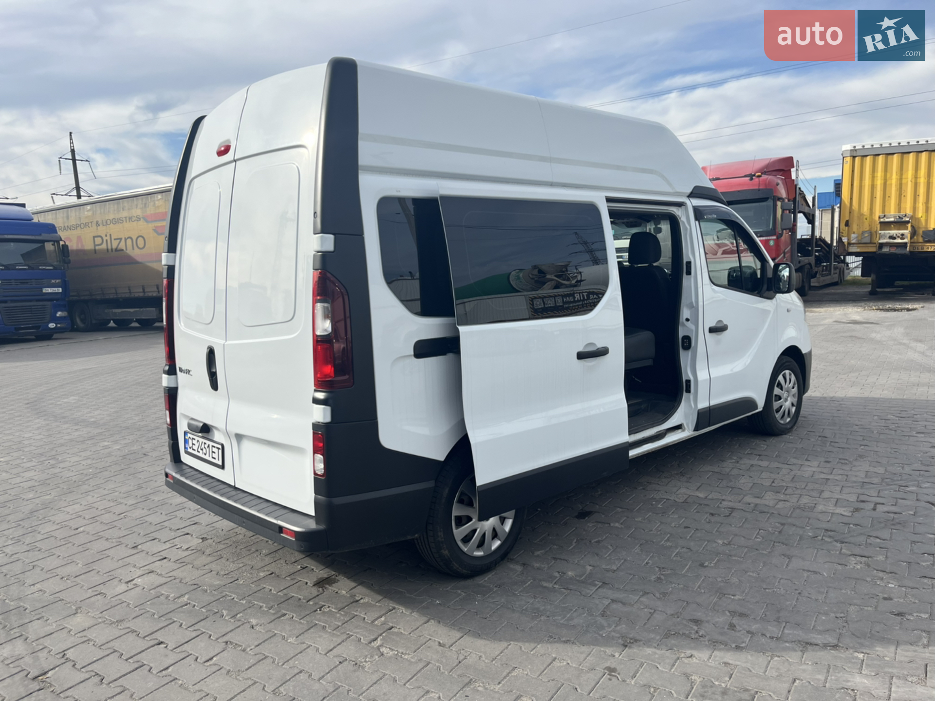 2020 Renault Trafic - мініатюра 14