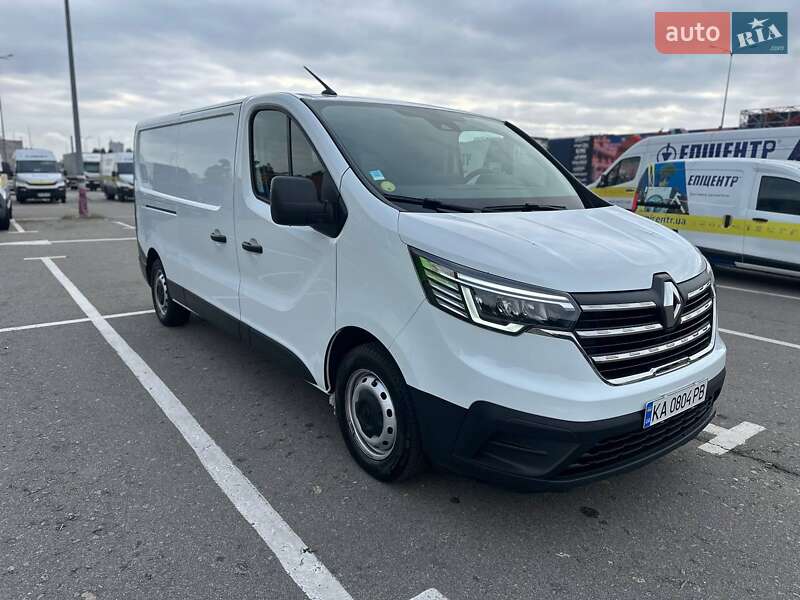 Грузовой фургон Renault Trafic 2022 в Киеве