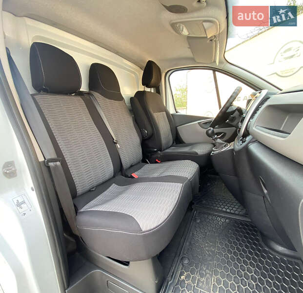 Грузовой фургон Renault Trafic 2018 в Ровно фото 11 Грузовой фургон Renault Trafic 2018 в Ровно