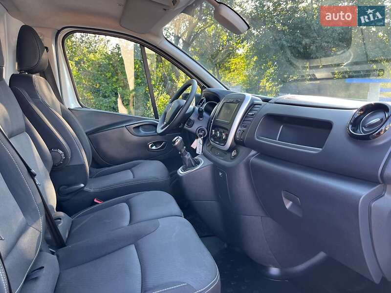 Вантажний фургон Renault Trafic 2020 в Дубні