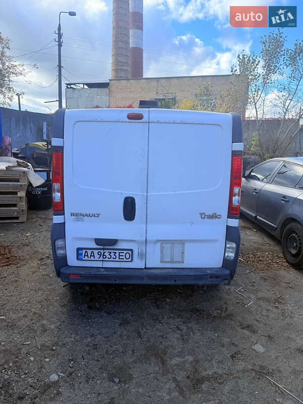 Грузовой фургон Renault Trafic 2010 в Киеве