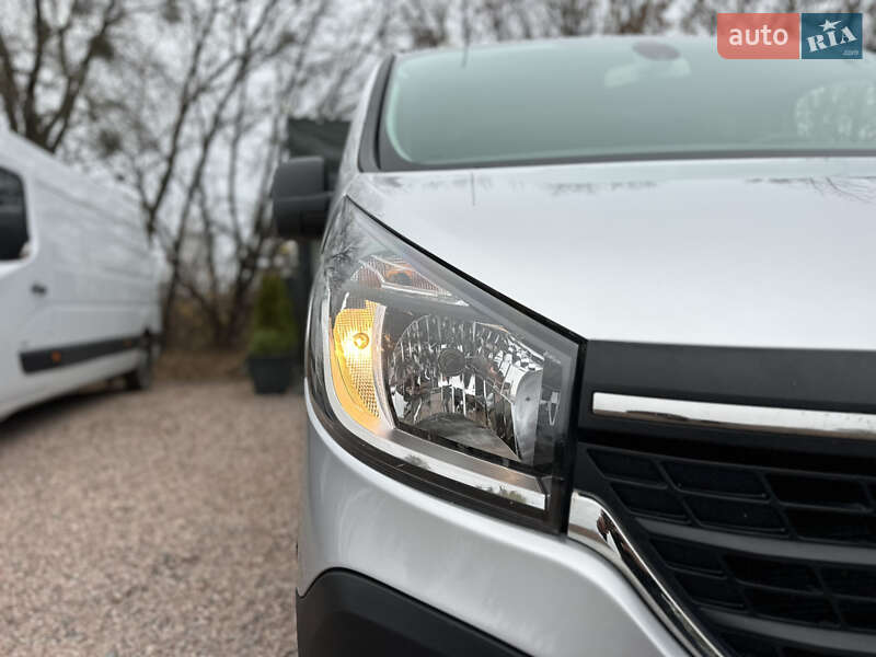 Вантажний фургон Renault Trafic 2021 в Рівному