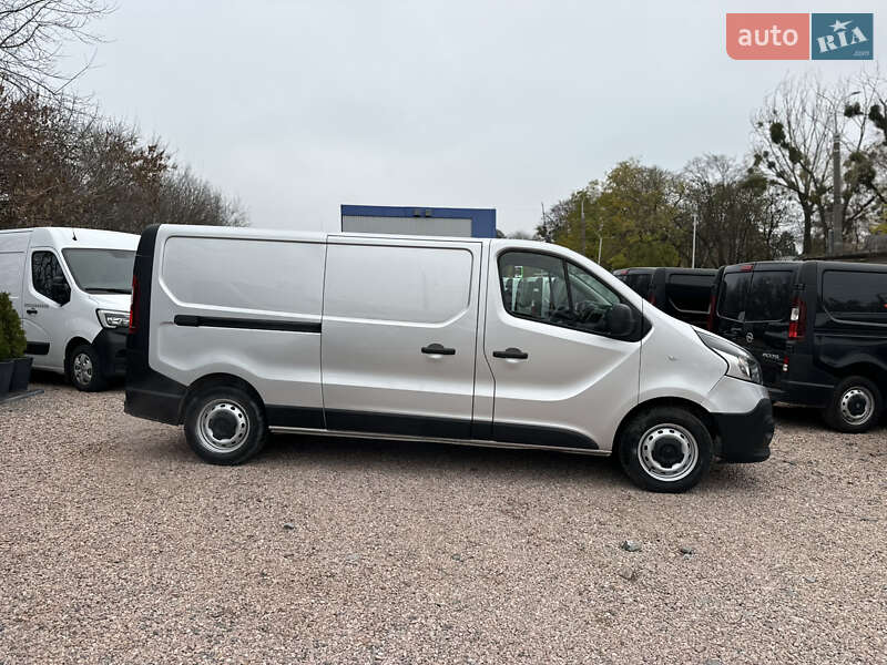 Вантажний фургон Renault Trafic 2021 в Рівному