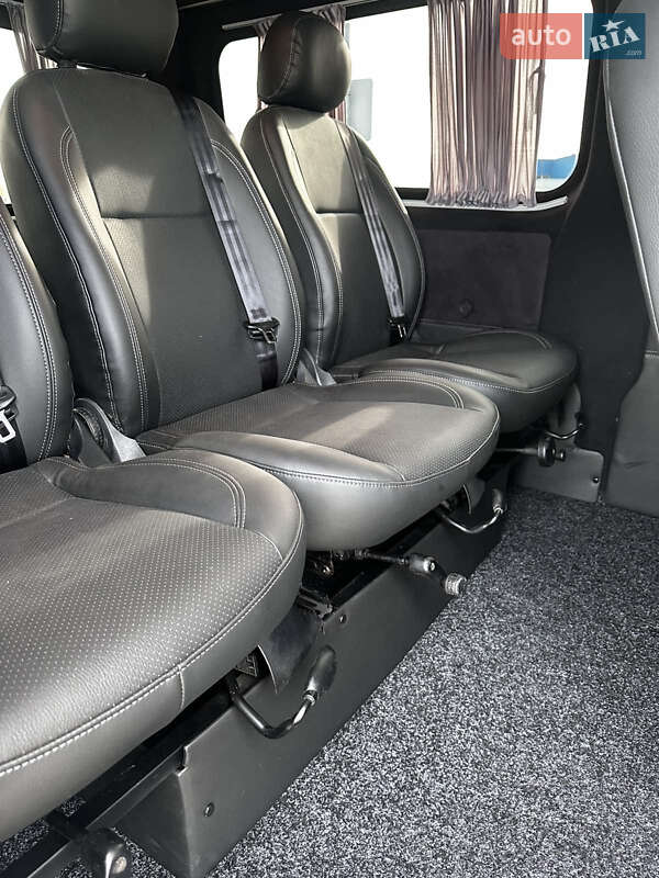 Минивэн Renault Trafic 2022 в Киеве фото 24 Минивэн Renault Trafic 2022 в Киеве