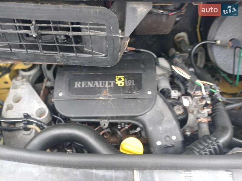 Грузовой фургон Renault Trafic 2005 в Виннице