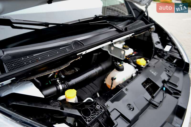 Вантажний фургон Renault Trafic 2021 в Хмельницькому фото 159 Вантажний фургон Renault Trafic 2021 в Хмельницькому