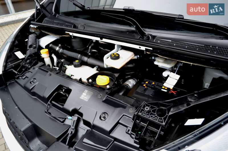 Вантажний фургон Renault Trafic 2021 в Хмельницькому фото 161 Вантажний фургон Renault Trafic 2021 в Хмельницькому