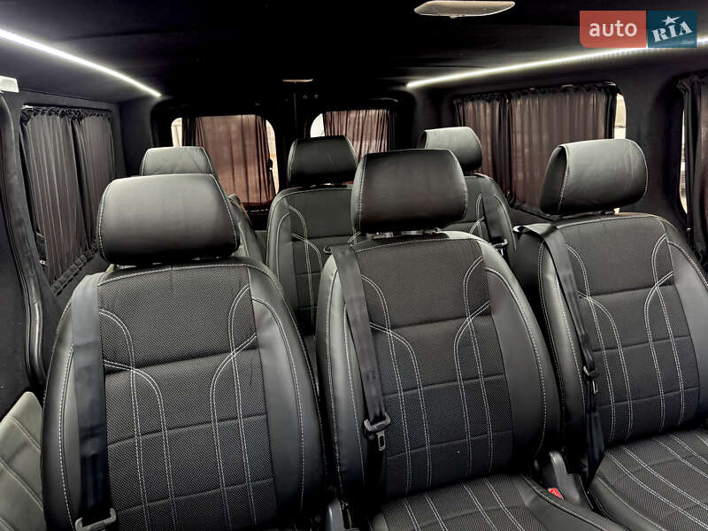 Минивэн Renault Trafic 2021 в Дубно