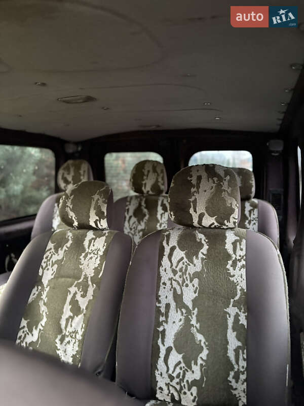 Минивэн Renault Trafic 2002 в Киеве