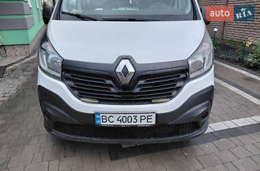 Мінівен Renault Trafic 2015 в Бродах