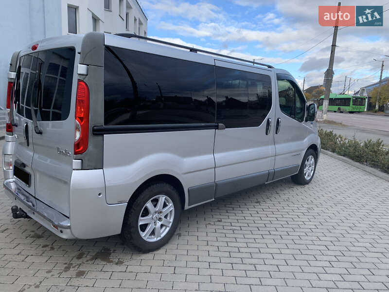 Мінівен Renault Trafic 2013 в Житомирі фото 15 Мінівен Renault Trafic 2013 в Житомирі