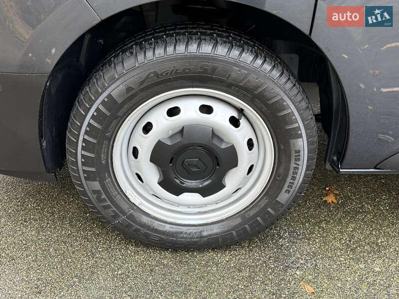 Другие грузовики Renault Trafic 2023 в Киеве фото 21 Другие грузовики Renault Trafic 2023 в Киеве