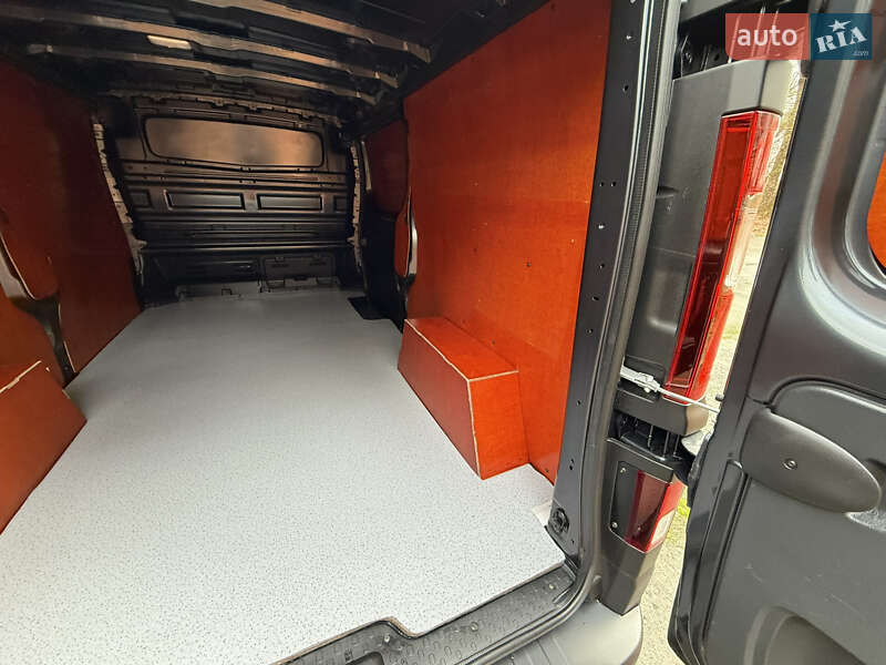 Другие грузовики Renault Trafic 2023 в Киеве фото 49 Другие грузовики Renault Trafic 2023 в Киеве