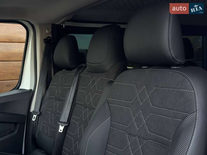 Минивэн Renault Trafic 2022 в Ровно фото 32 Минивэн Renault Trafic 2022 в Ровно