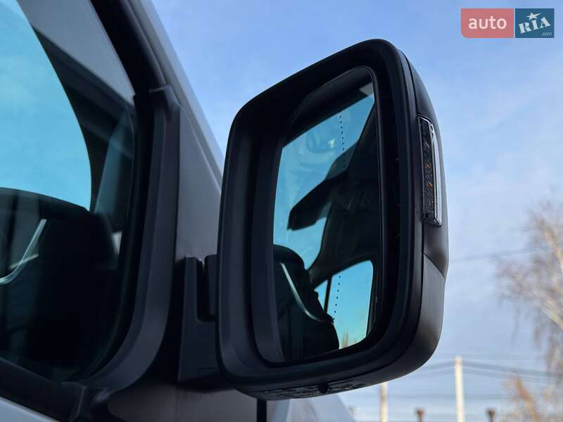 Минивэн Renault Trafic 2022 в Ровно фото 67 Минивэн Renault Trafic 2022 в Ровно