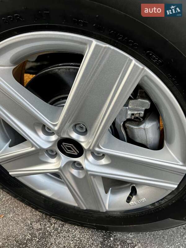 Грузовой фургон Renault Trafic 2024 в Киеве фото 30 Грузовой фургон Renault Trafic 2024 в Киеве