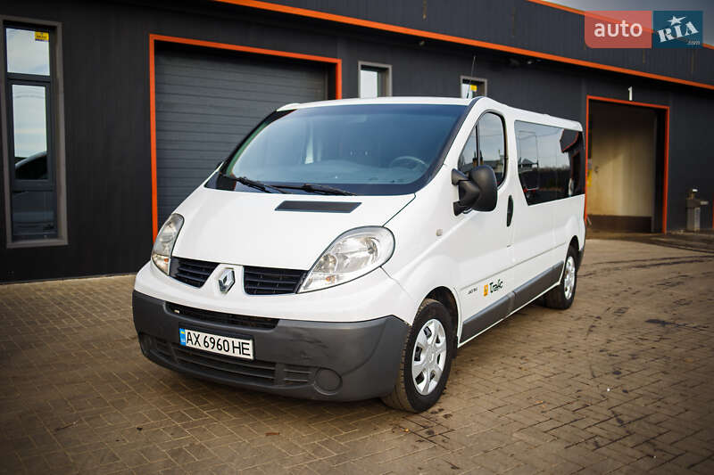 Минивэн Renault Trafic 2013 в Лозовой