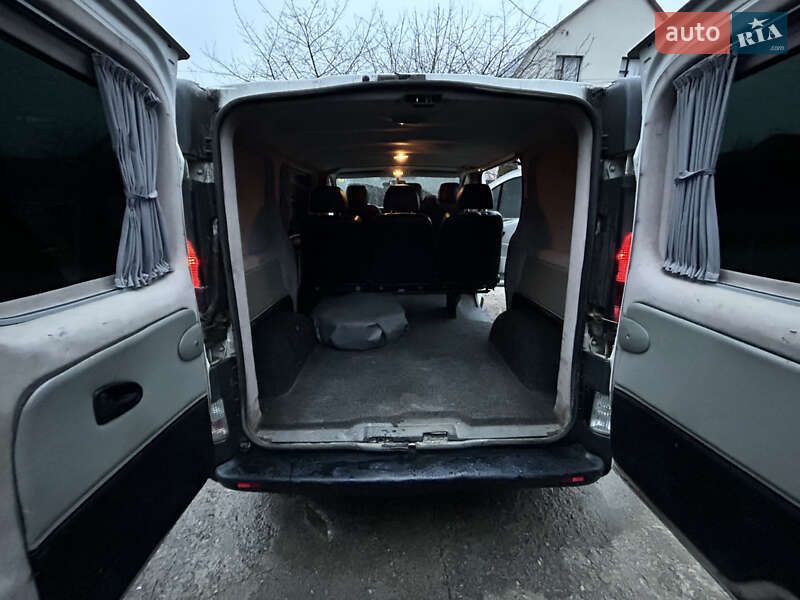 Минивэн Renault Trafic 2005 в Хмельнике фото 20 Минивэн Renault Trafic 2005 в Хмельнике