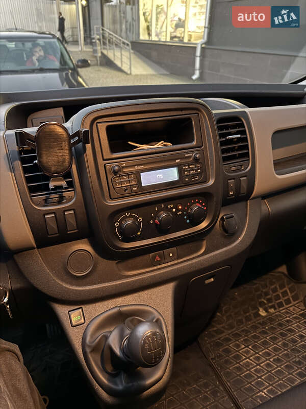 Микроавтобус грузовой (до 3,5т) Renault Trafic 2018 в Львове