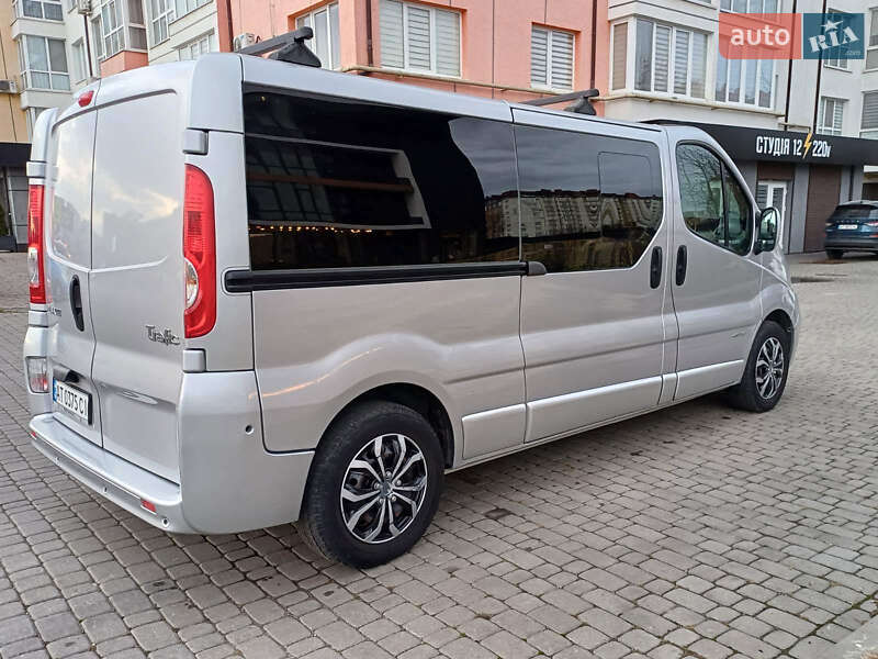 Минивэн Renault Trafic 2014 в Ивано-Франковске фото 3 Минивэн Renault Trafic 2014 в Ивано-Франковске