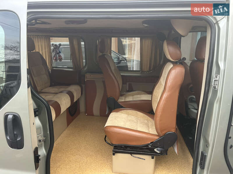 Мінівен Renault Trafic 2008 в Кіцмані фото 10 Мінівен Renault Trafic 2008 в Кіцмані