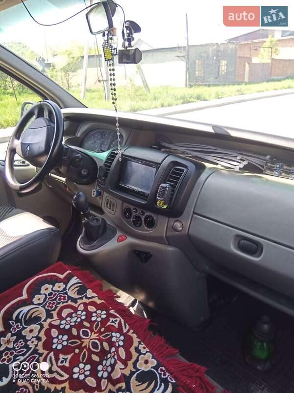 Грузопассажирский фургон Renault Trafic 2004 в Львове фото 7 Грузопассажирский фургон Renault Trafic 2004 в Львове
