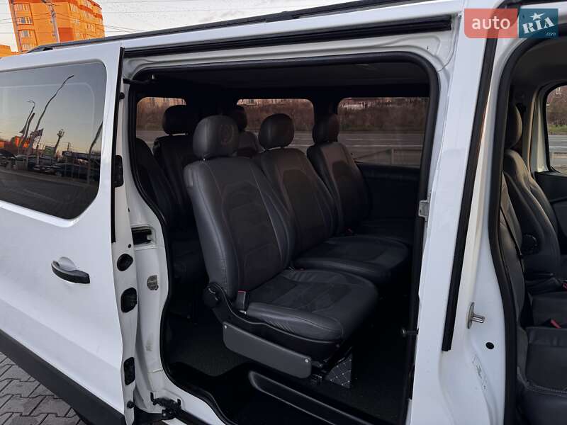 Минивэн Renault Trafic 2016 в Хмельницком