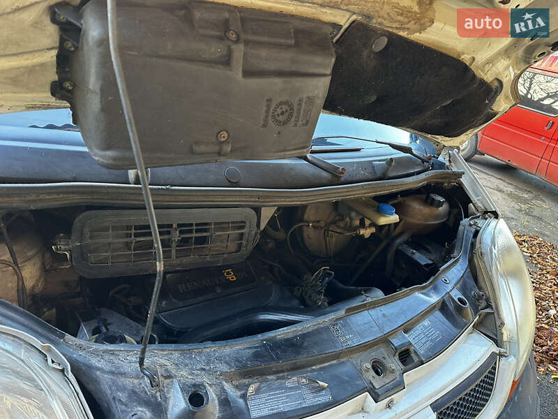 Минивэн Renault Trafic 2004 в Киеве фото 9 Минивэн Renault Trafic 2004 в Киеве